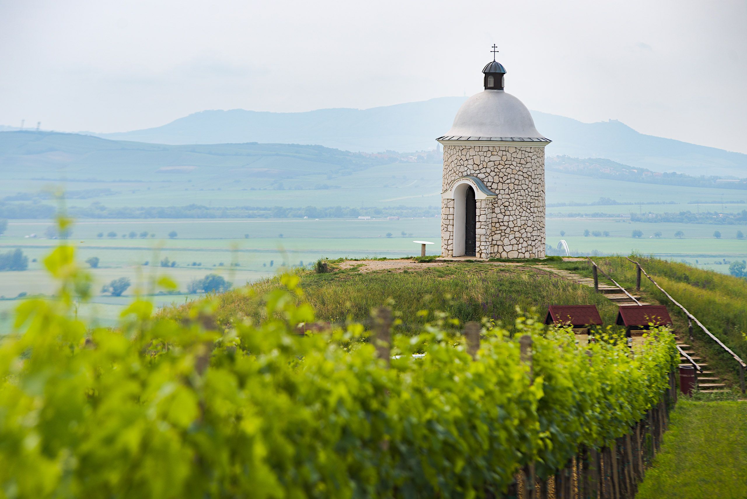 Historie a současnost folklorního života v obcích LVA a Dolního Rakouska